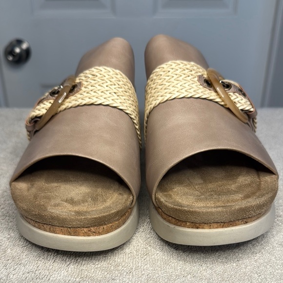 NIB Pierre Dumas Cream Mules with Woven Strap and Heeled Sole - Picture 4 of 10